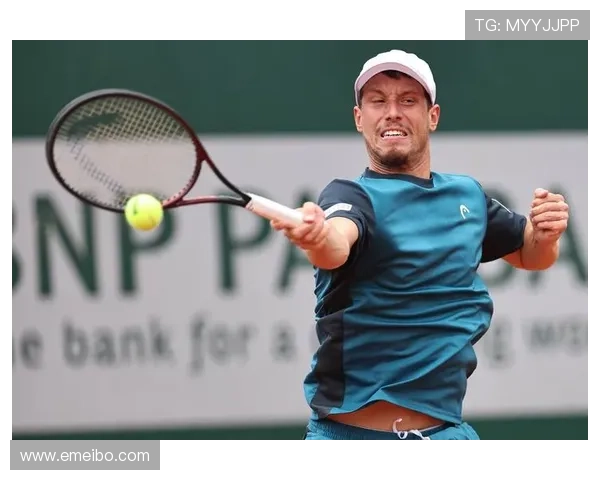 凯发体育网球比赛规则详解让你轻松理解比赛流程与裁判判罚 凯发体育网球比赛规则详解让你轻松理解比赛流程与裁判判罚